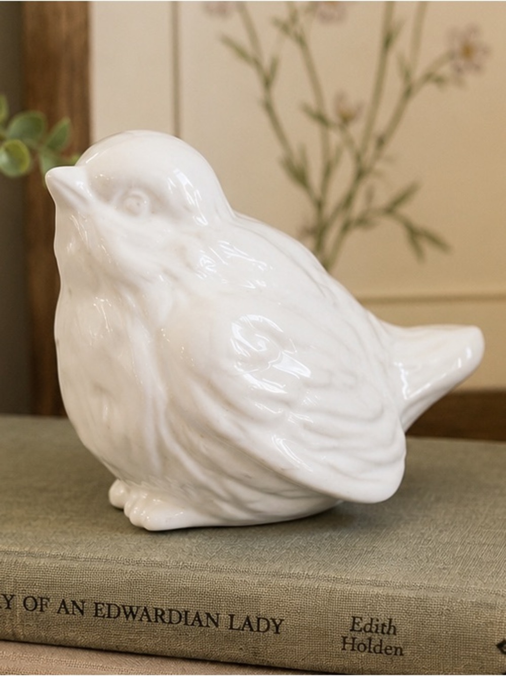 White Ceramic Bird Figurine Small Sparrow Cottage Farmhouse Shelf Decor